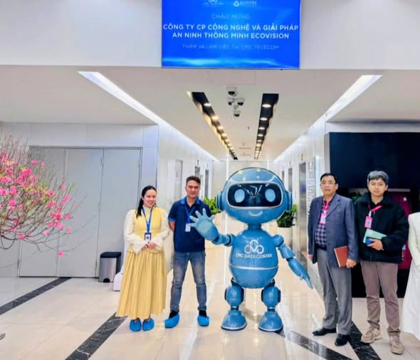 EcoVision thăm và làm việc tại CMC Telecom